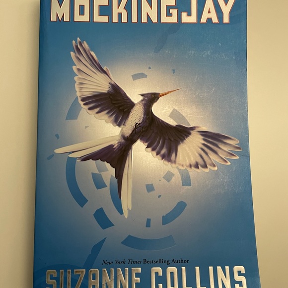 The Hunger Games books 2-4 - Picture 4 of 7